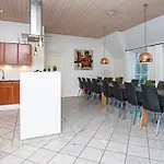 18 Person In Ulfborg-by Traum *