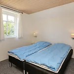 18 Person In Ulfborg-by Traum